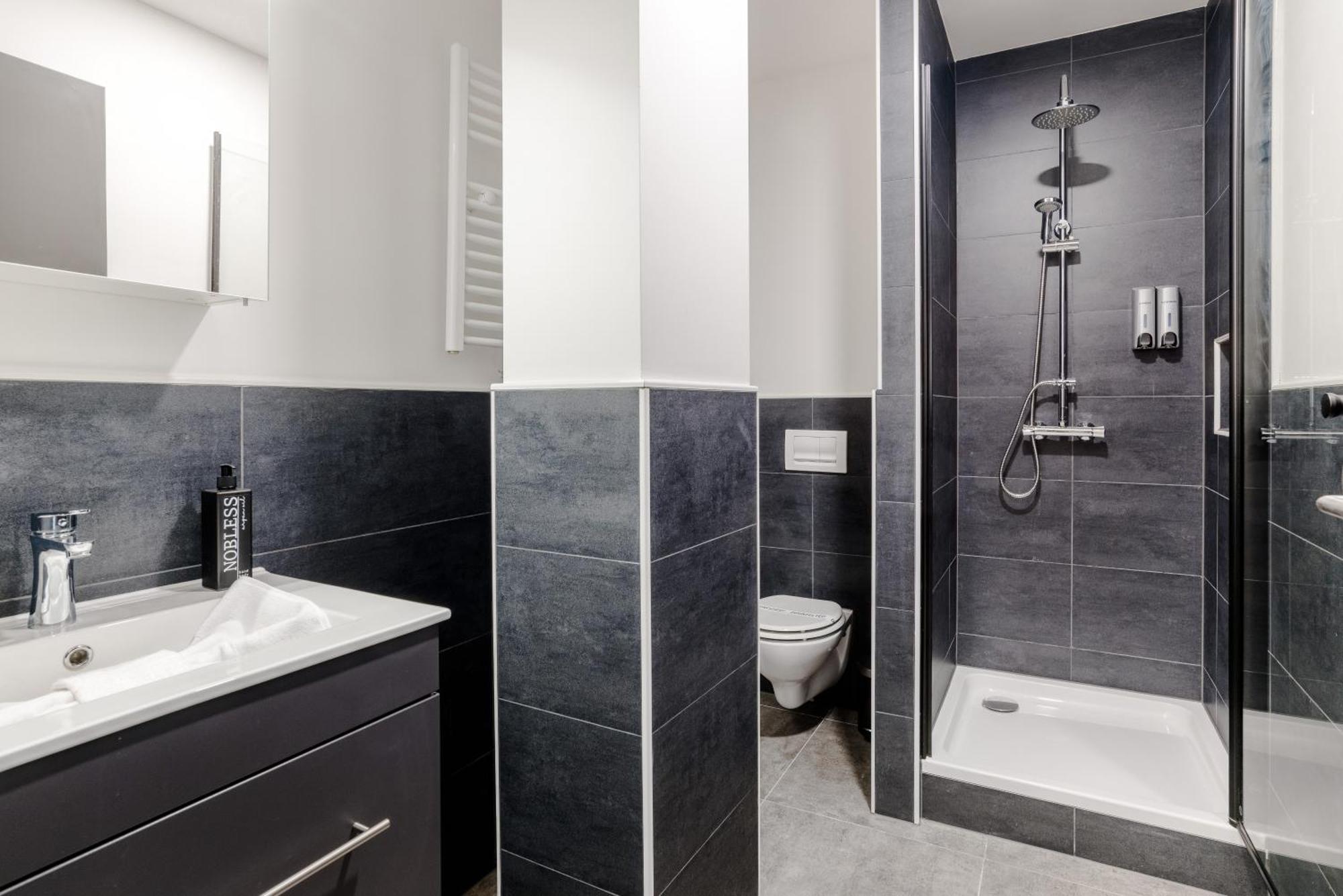Hotel Montenegro Worms Extérieur photo