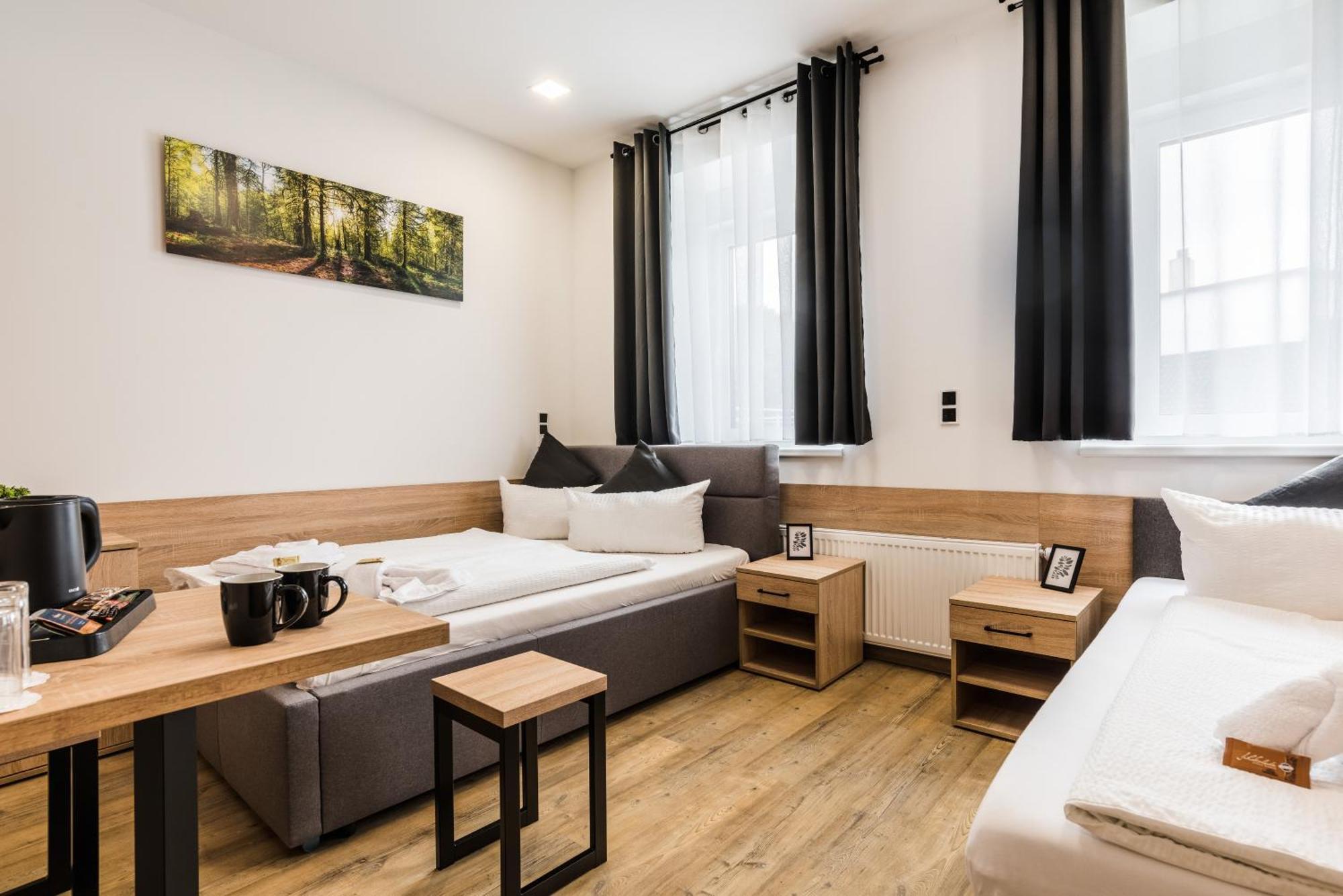 Hotel Montenegro Worms Extérieur photo
