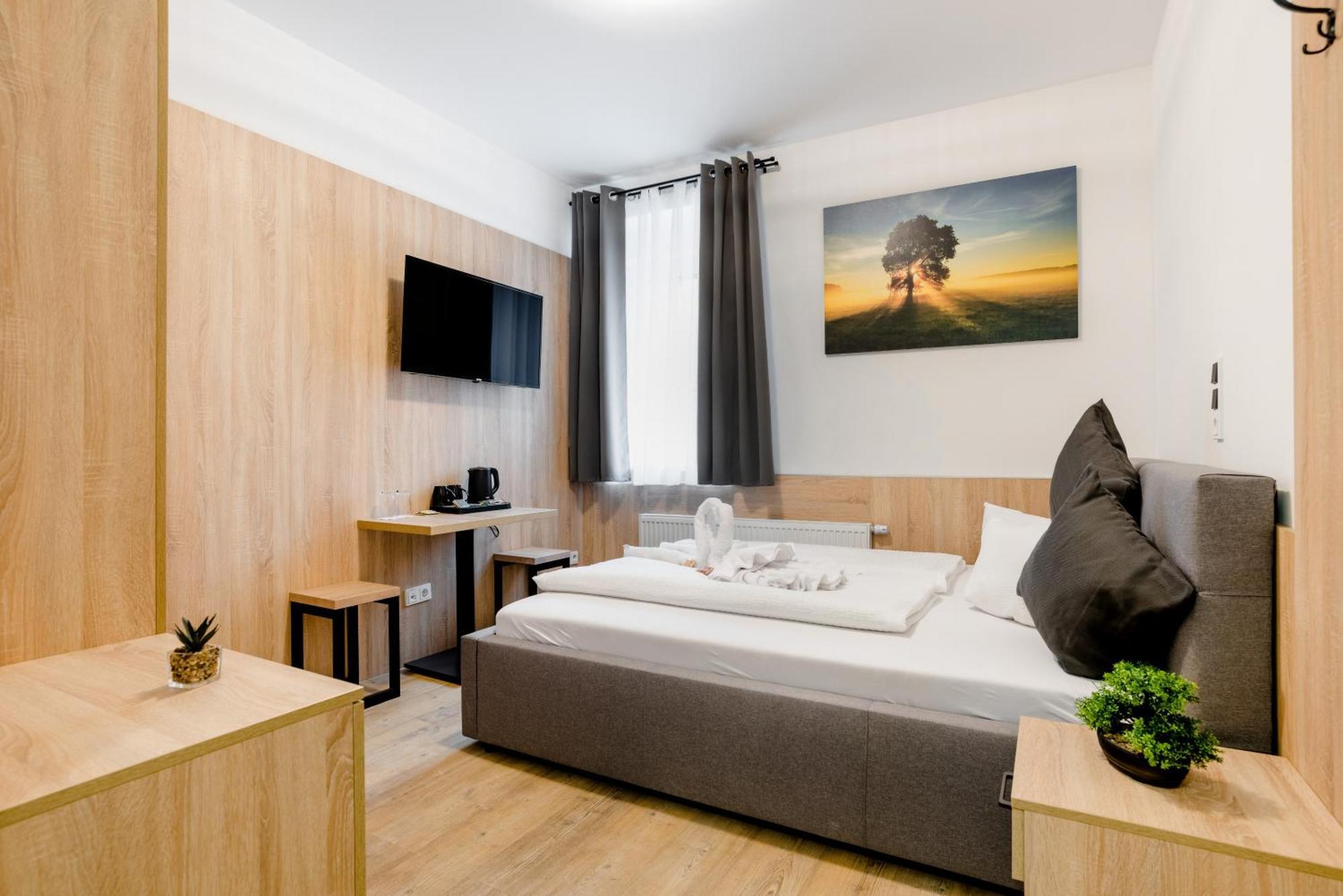 Hotel Montenegro Worms Extérieur photo